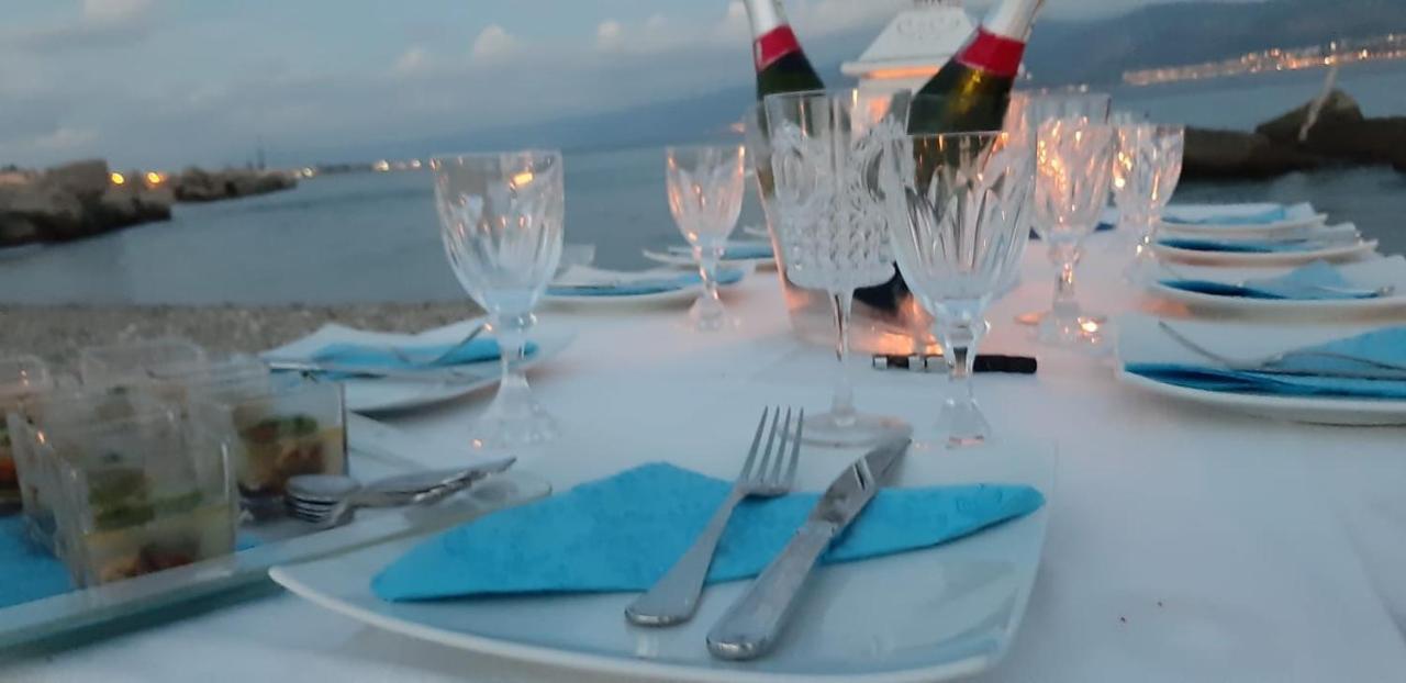 Villa Sullo Stretto Sant'Agata  Eksteriør bilde