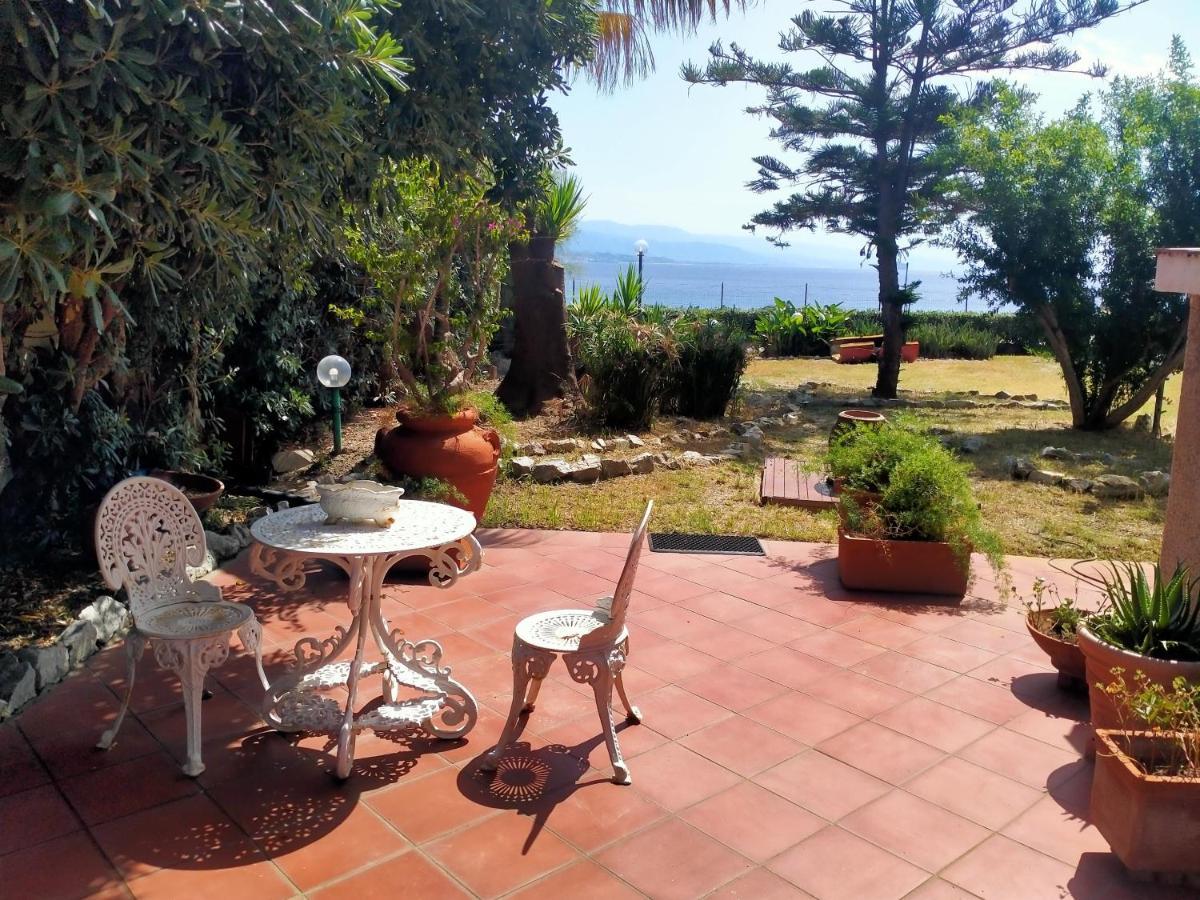 Villa Sullo Stretto Sant'Agata  Eksteriør bilde